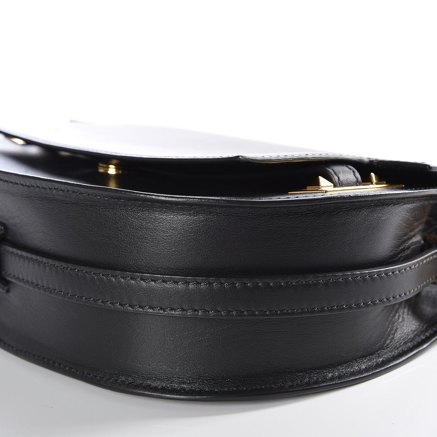 Calfskin My Rockstud Saddle Bag Black