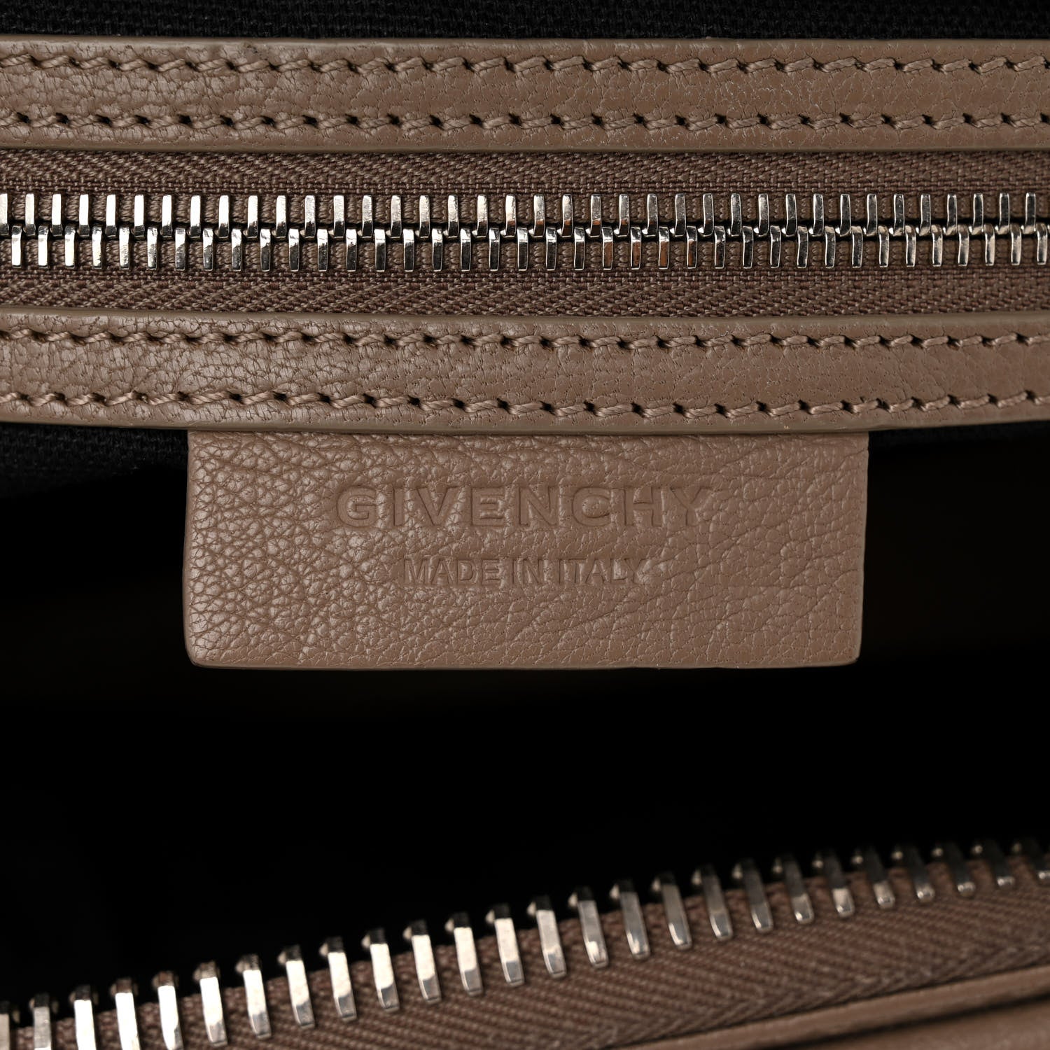 Givenchy Sugar Goatskin Medium Antigona Sand 6 of 16