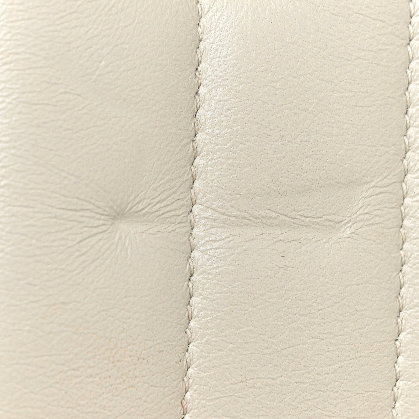 Lambskin Matelasse Small Vicky Chain Bag White