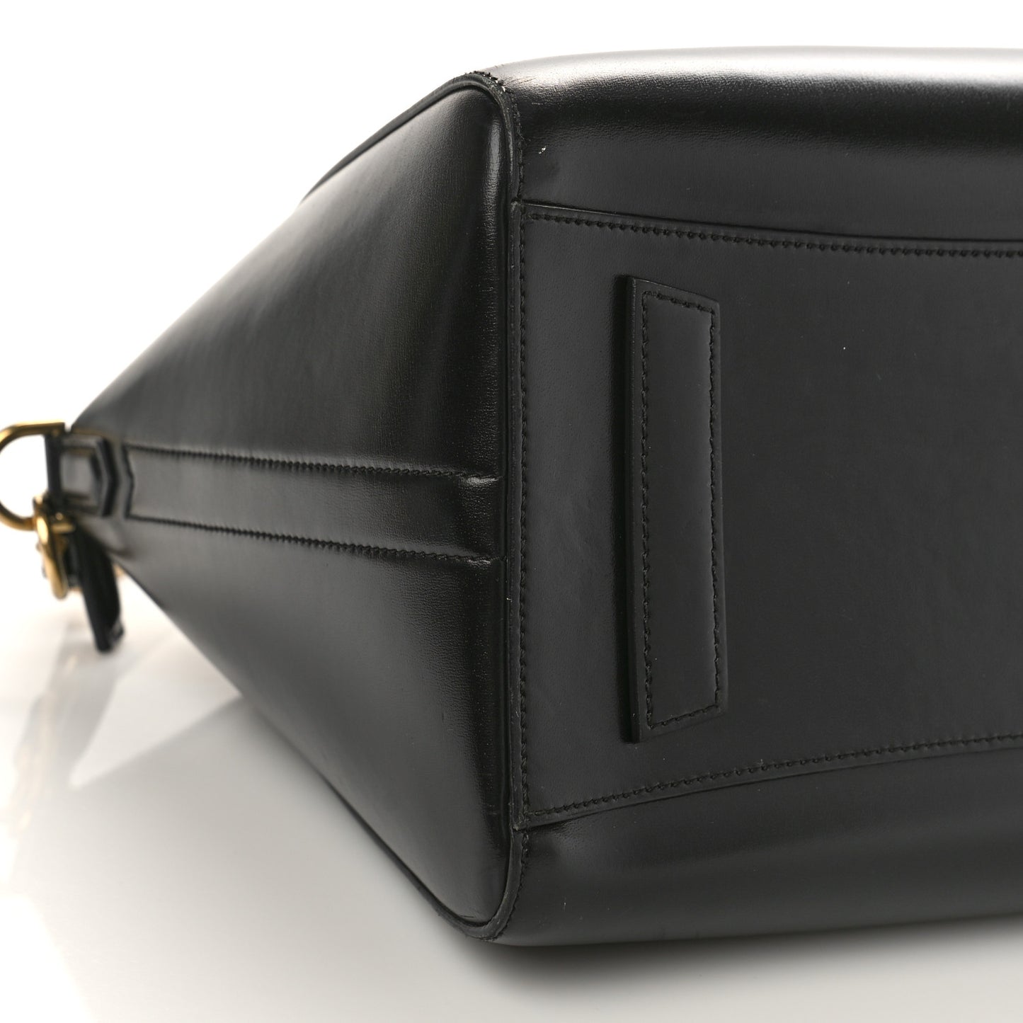 Shiny Lord Calfskin Medium Antigona Black