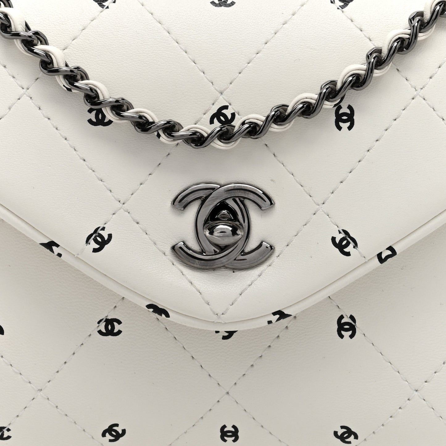Printed Lambskin Logo CC Envelope Clutch With Chain White