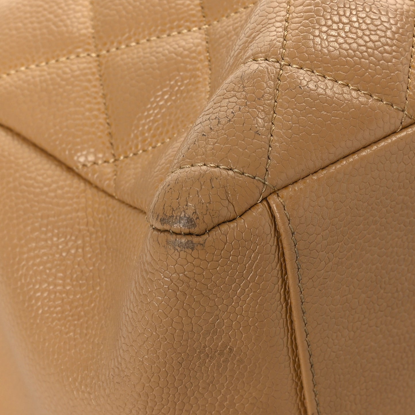 Caviar Quilted Grand Shopping Tote GST Beige Clair