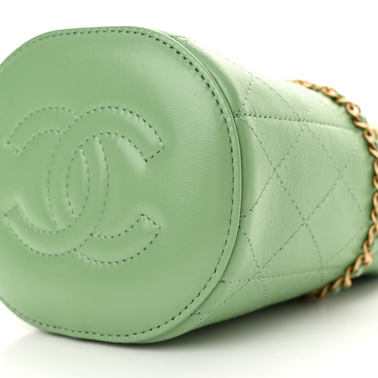 Shiny Lambskin Quilted Nauticoco Bucket Light Green