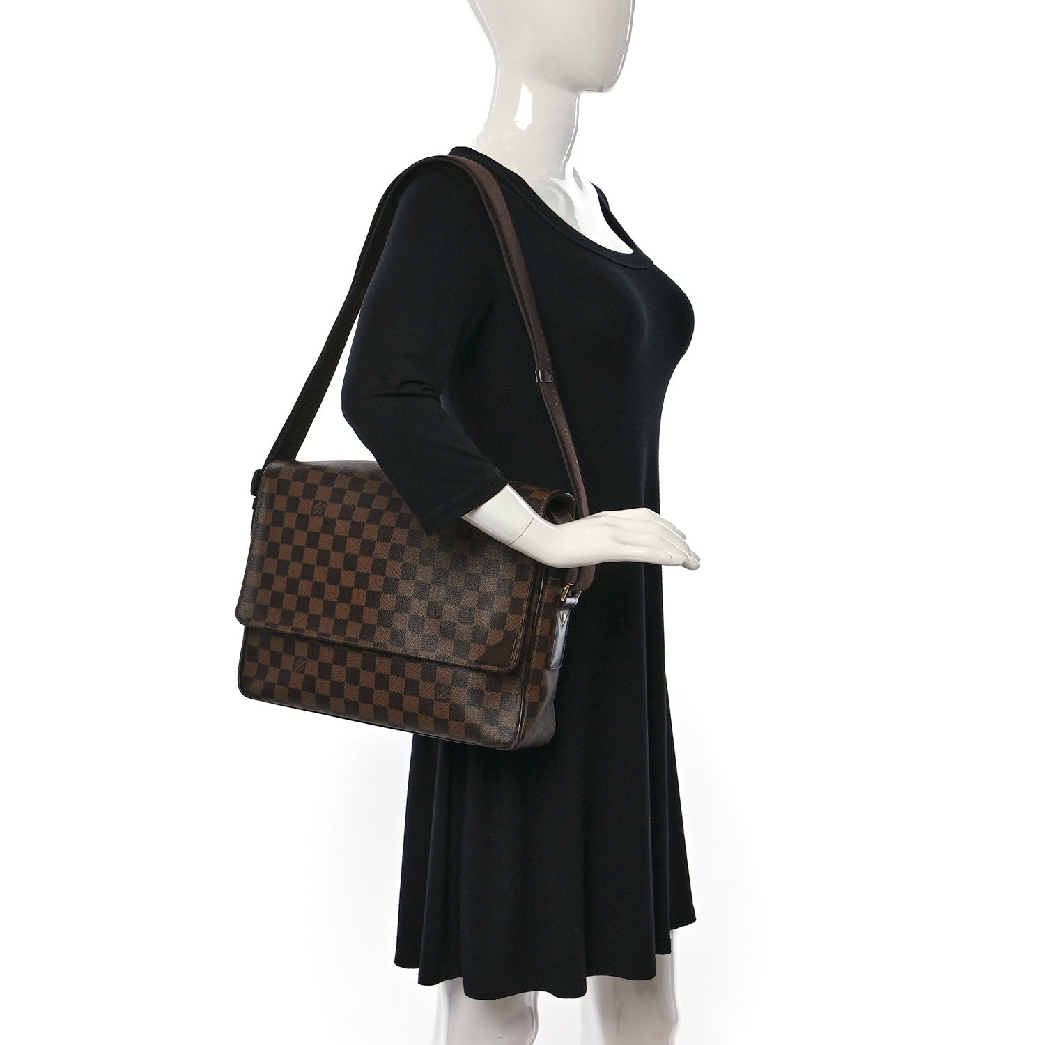 Louis Vuitton Damier Ebene Shelton MM 2 of 11