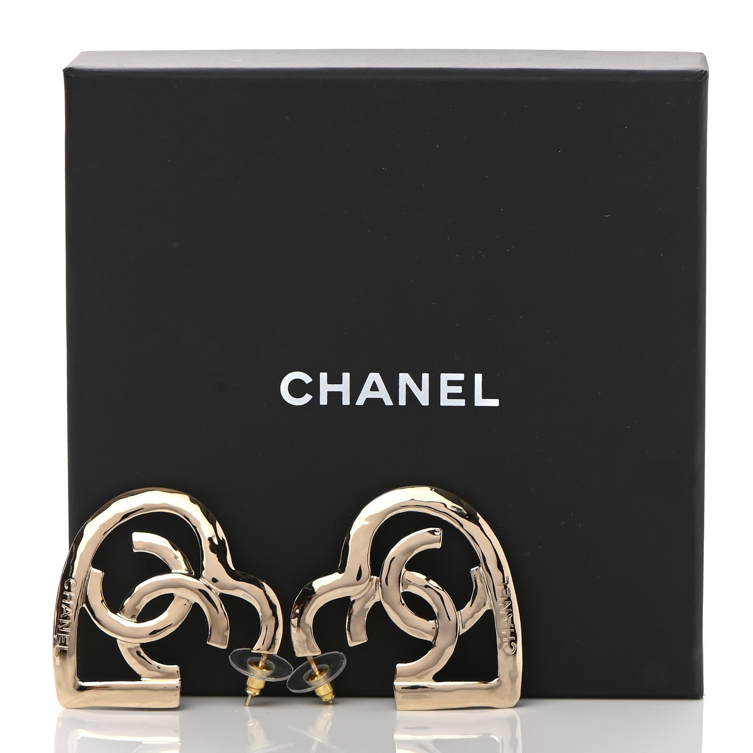 Chanel Metal CC Heart Coco In Love Hoop Earrings Gold 6 of 6