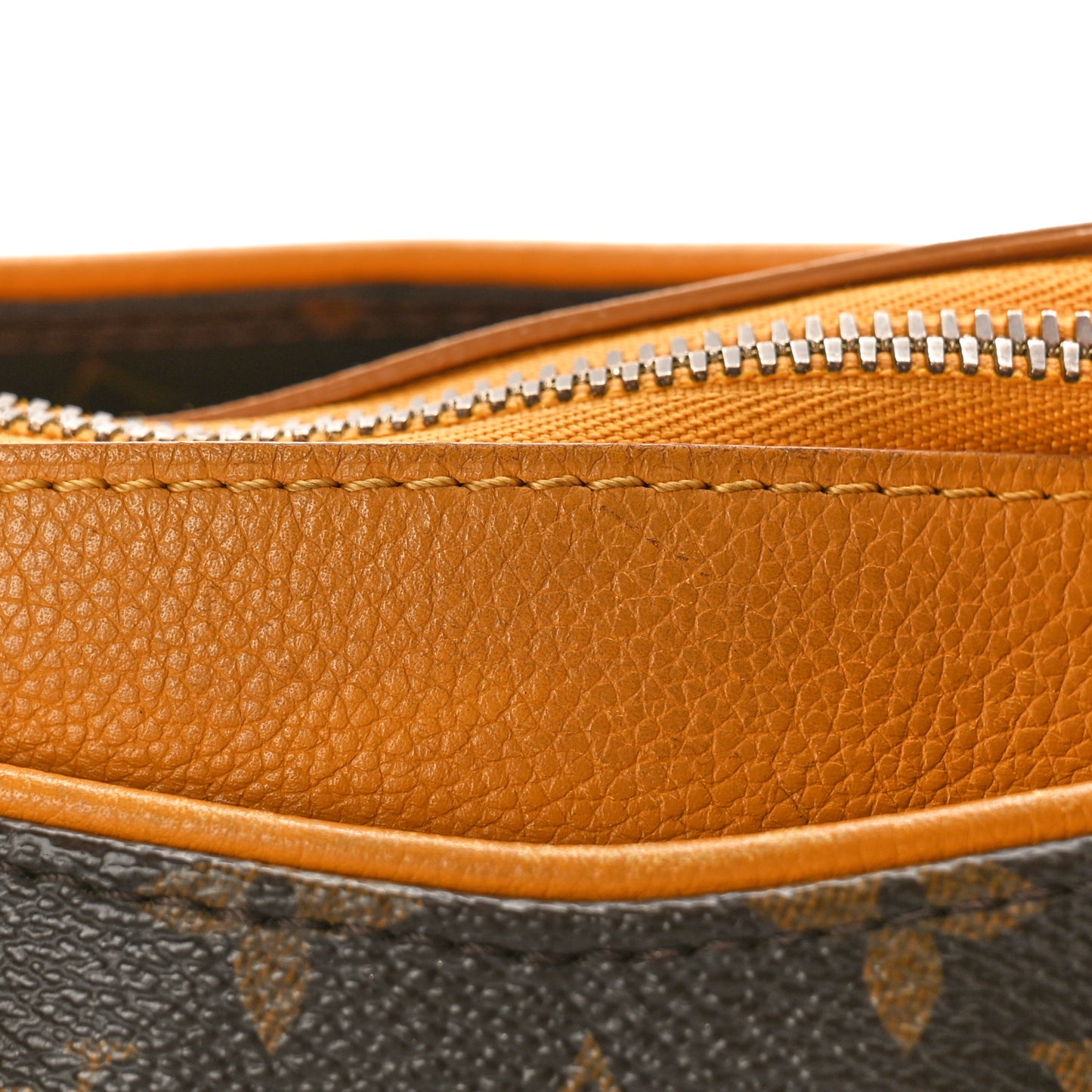 Monogram Pallas Safran
