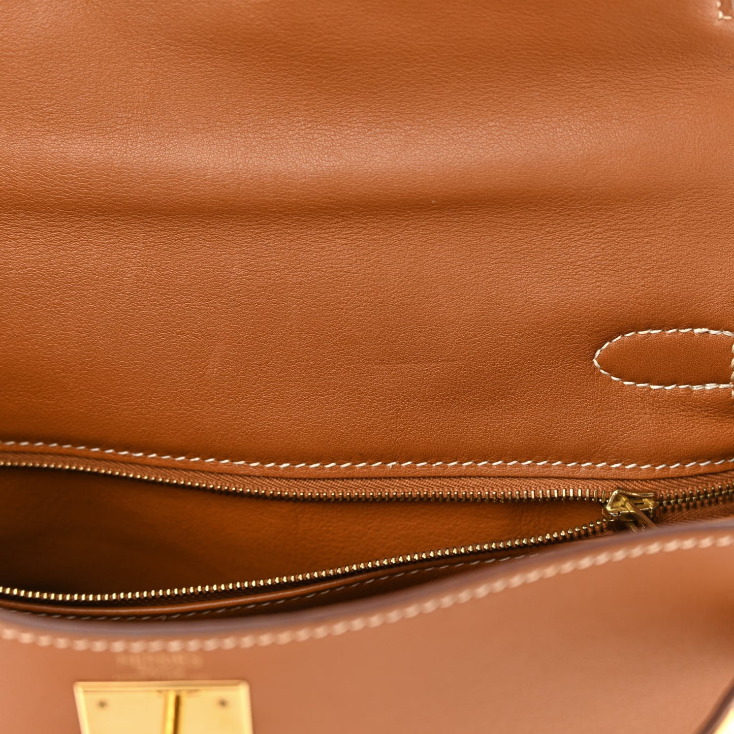 Swift Kelly Retourne 28 Gold