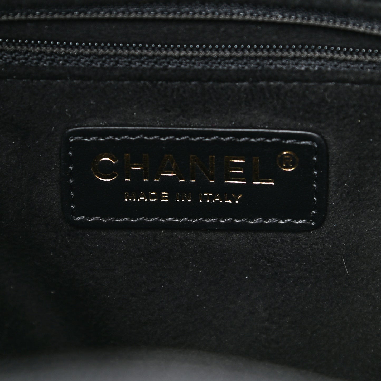 Caviar Deauville Drawstring Bucket Bag Black