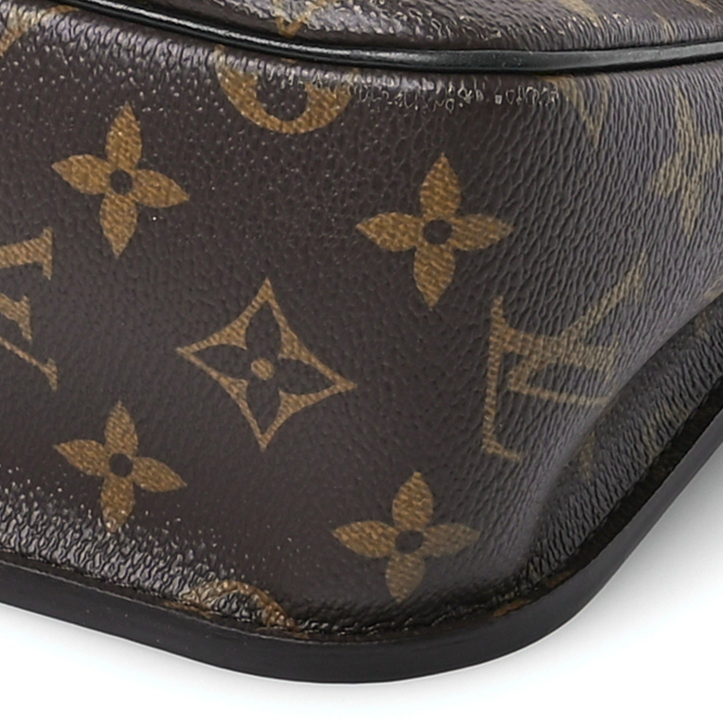 Monogram Passy