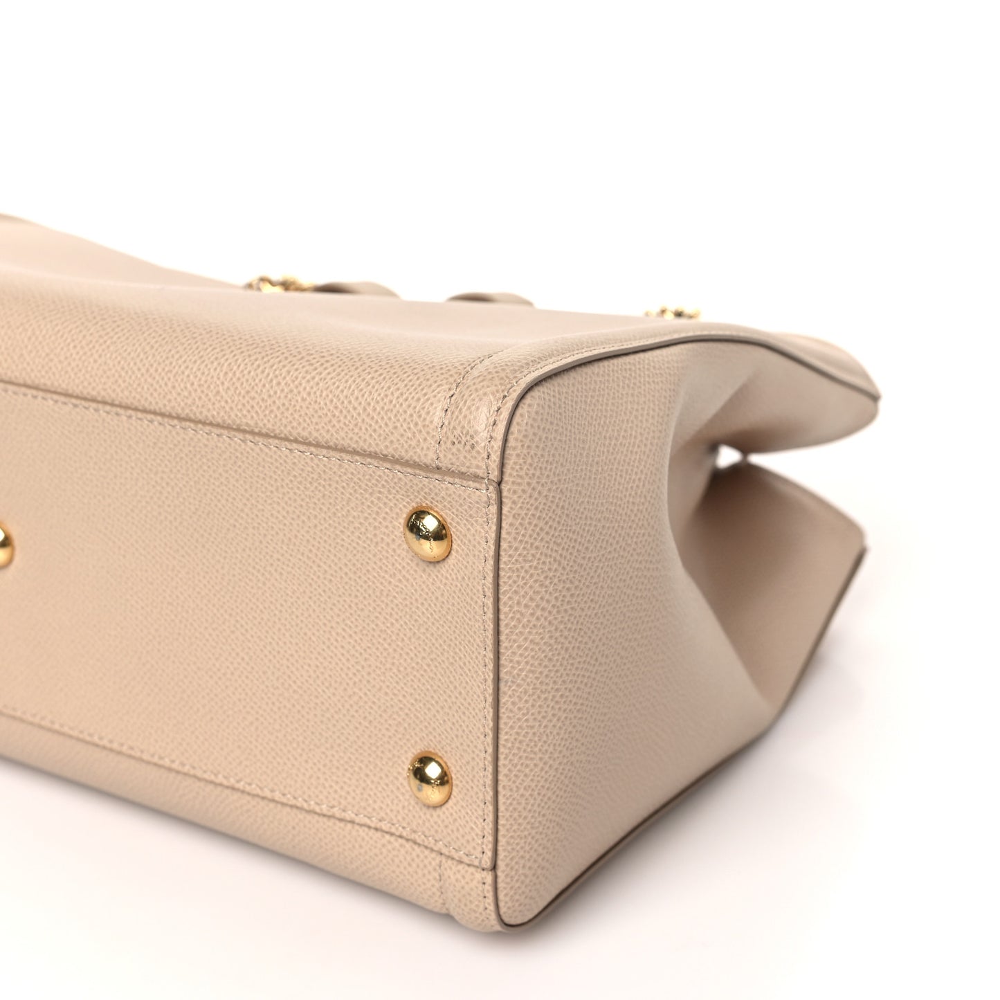 Hammered Calfskin Vara Bow Chain Tote Macadamia