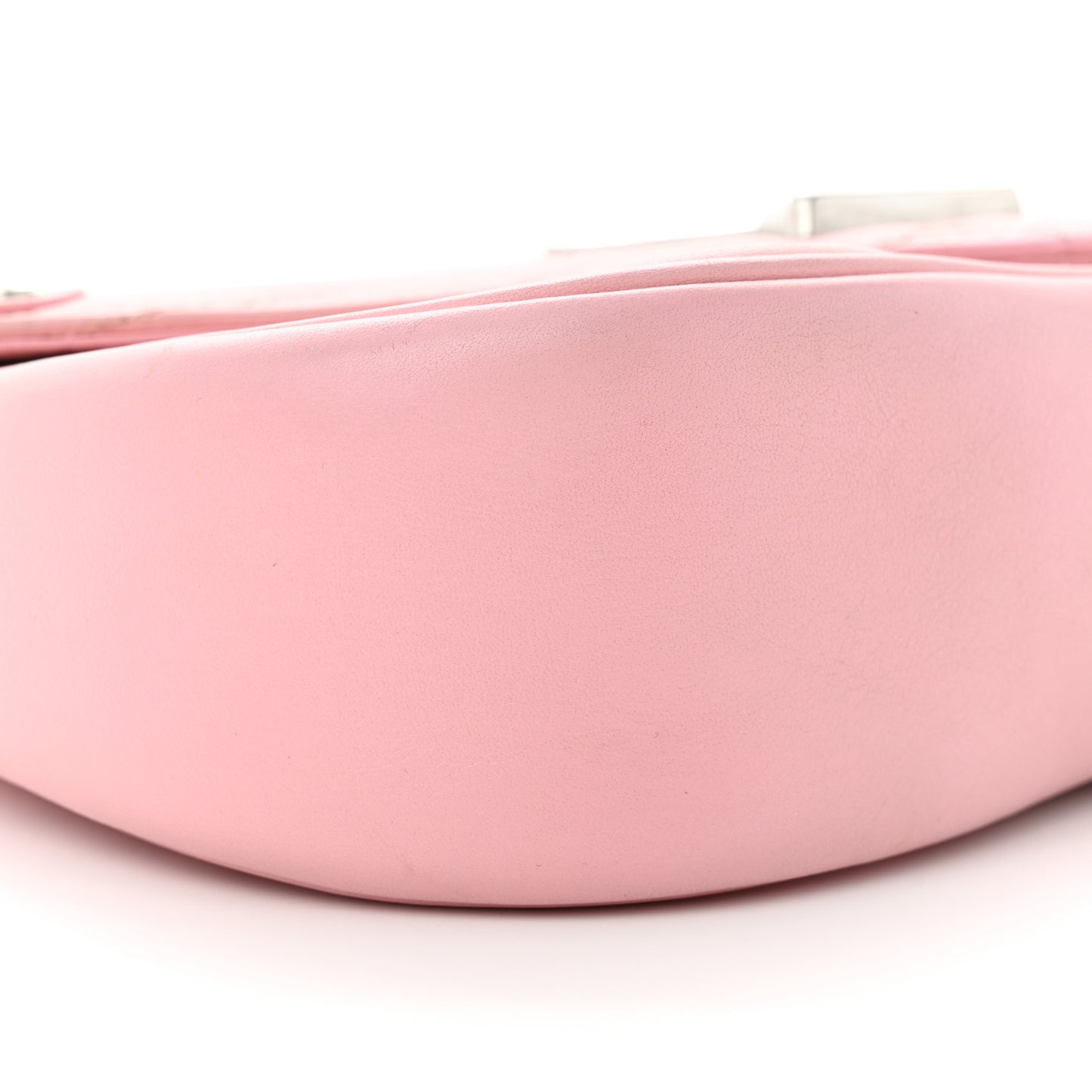 Calfskin New Wave Chain MM Smoothie Pink