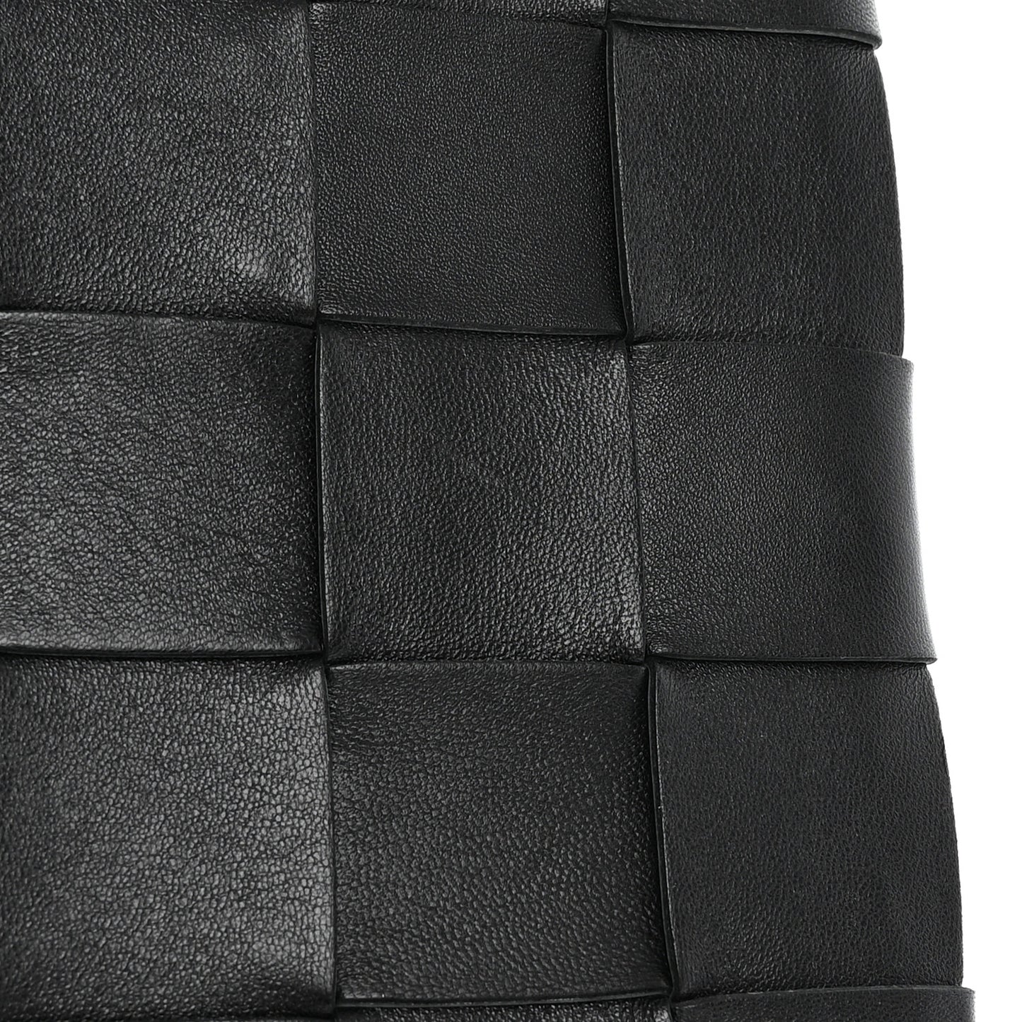 Nappa Maxi Intrecciato Cassette Flat Zip Medium Pouch Black