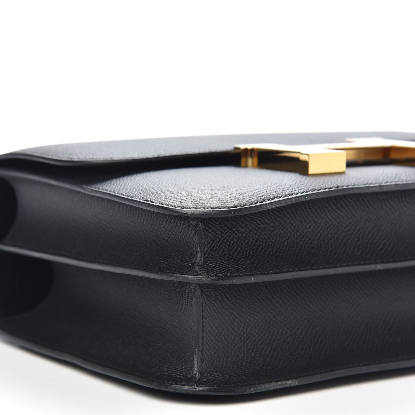 Epsom Constance 24 Black