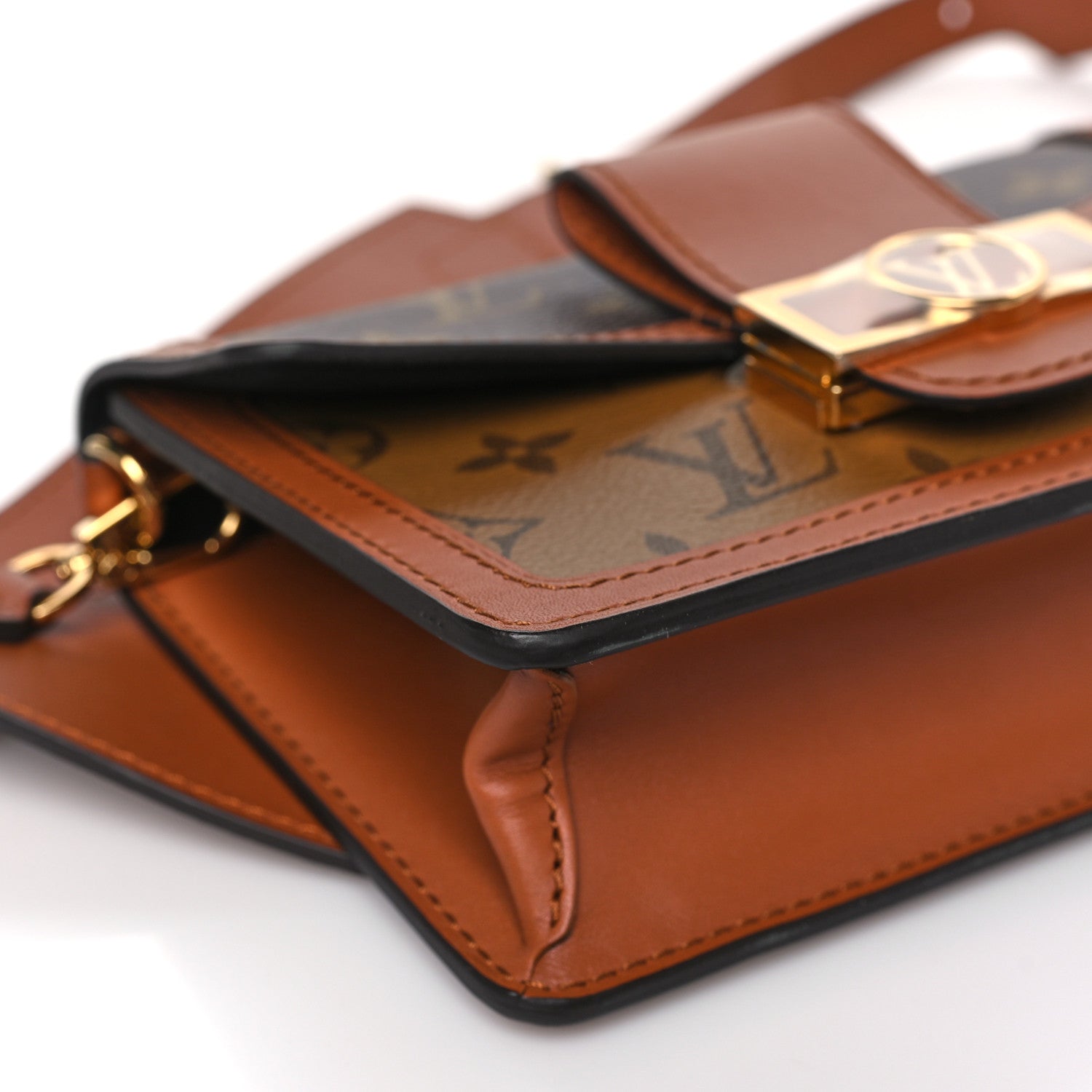 Louis Vuitton Reverse Monogram Dauphine Bumbag 7 of 8