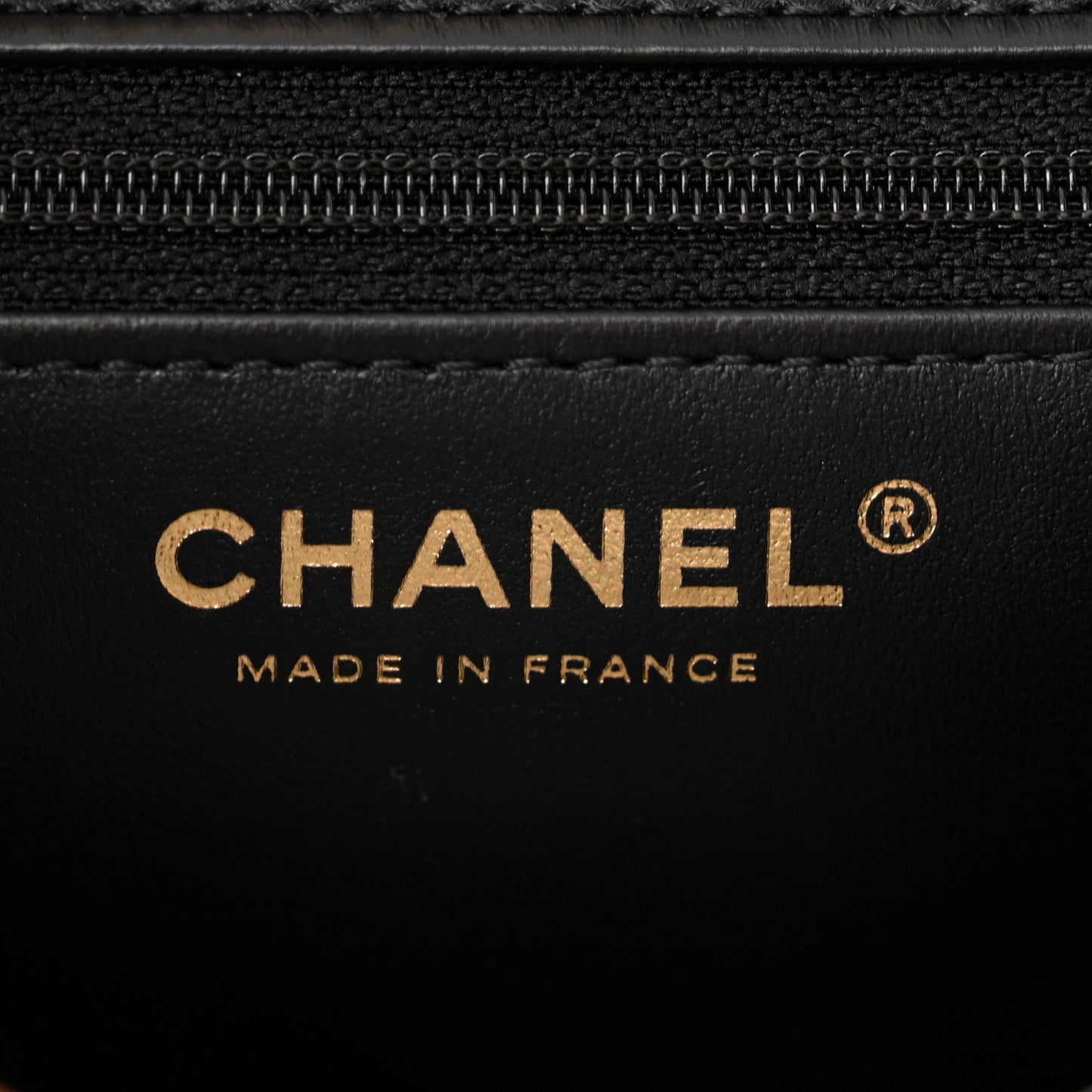 Shiny Lambskin Quilted Mini Maxi CC Flap Black