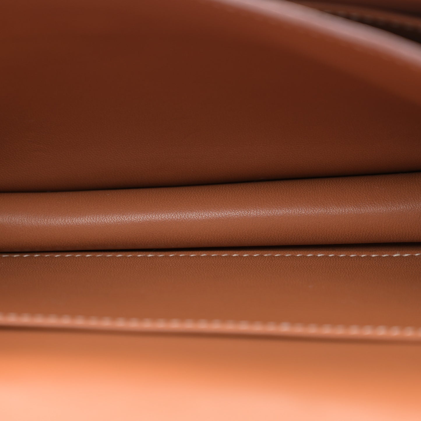 Epsom Constance 18 Gold