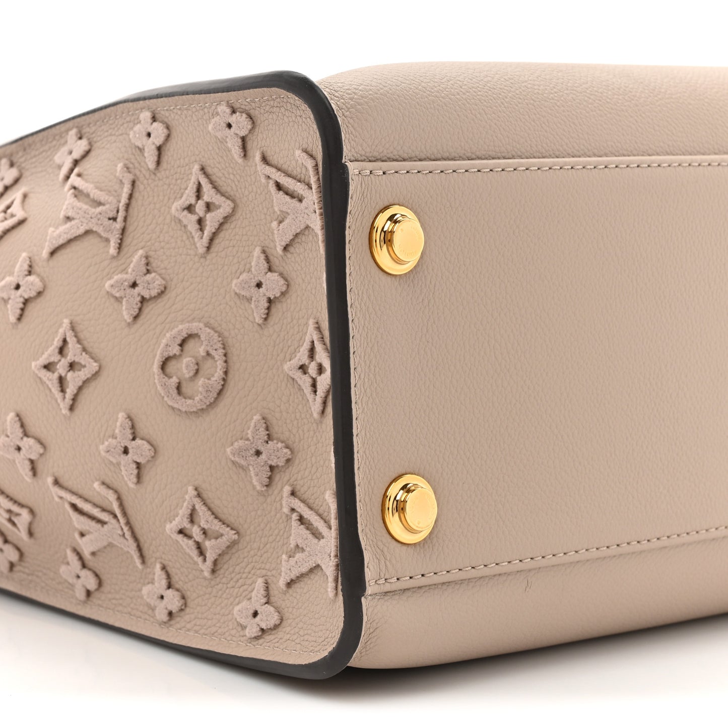 Calfskin Monogram Tufting On My Side Galet