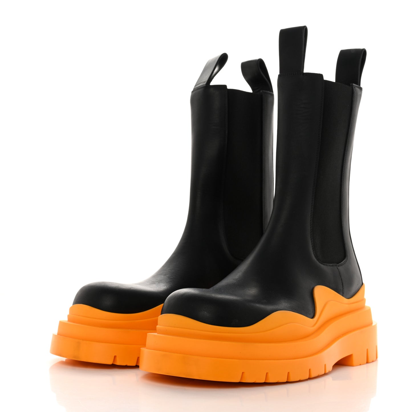 Calfskin The Tire Chelsea Boots 40 Black Tangerine