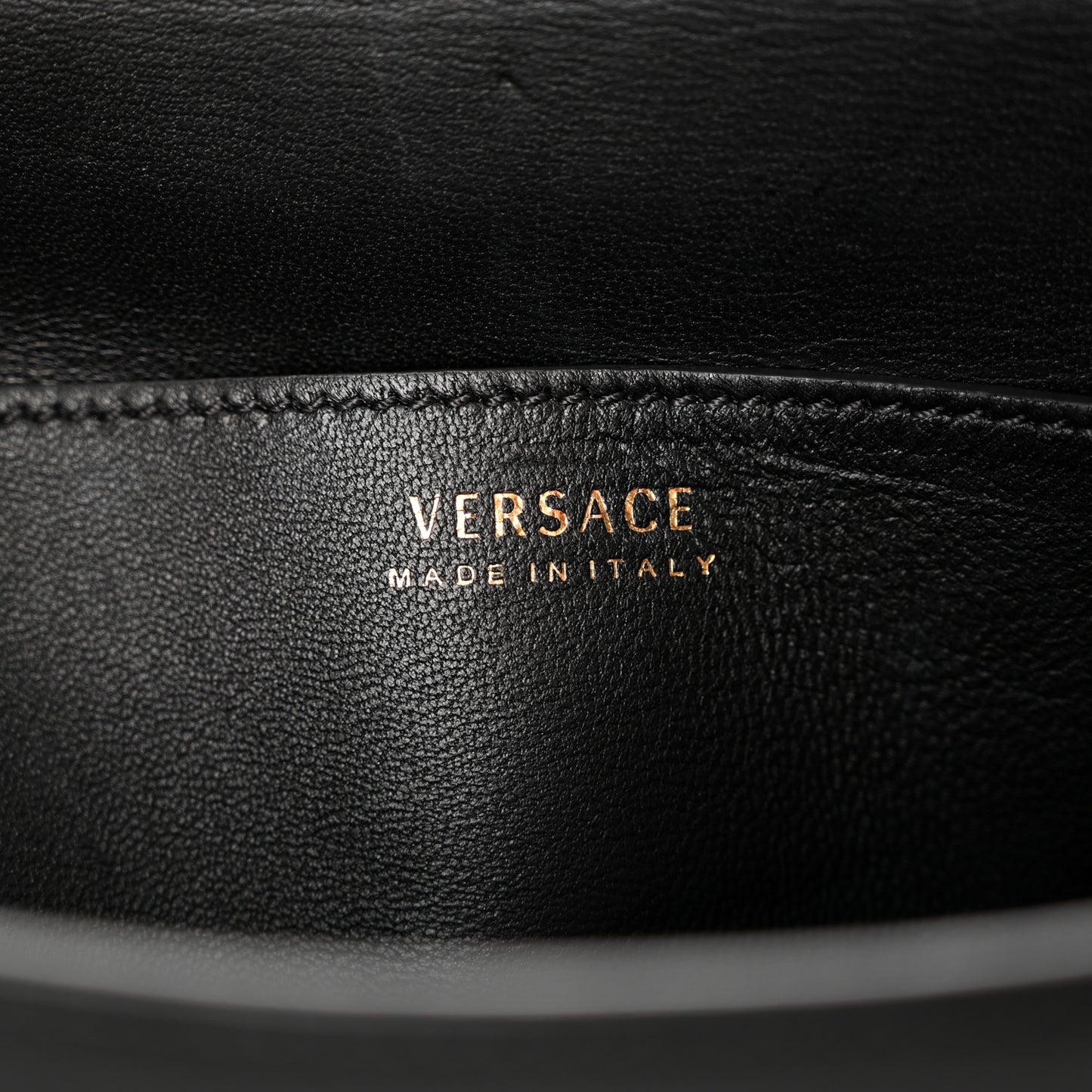 Vitello Barocco Virtus Shoulder Bag Black