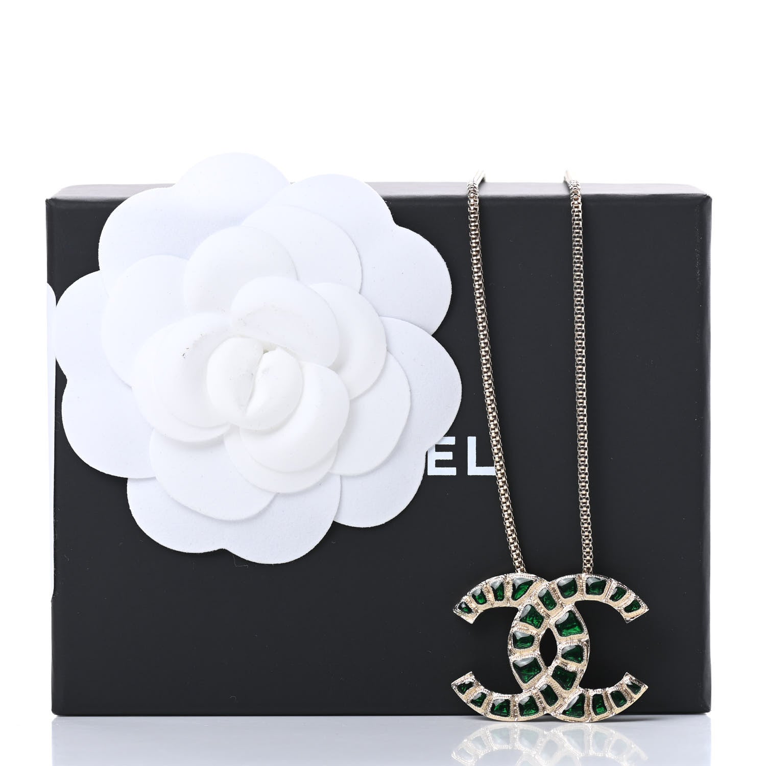 Chanel Resin Along The Nile CC Pendant Necklace Gold Green 5 of 5