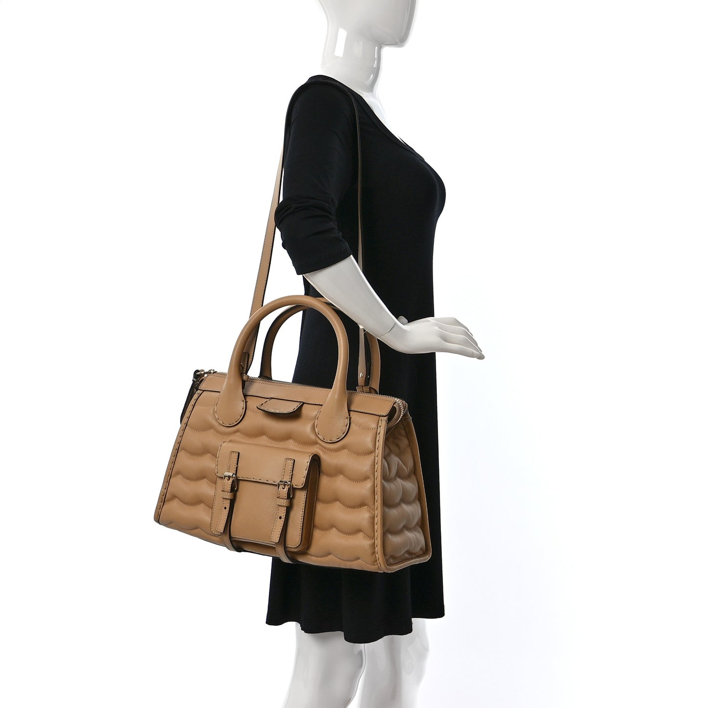 Buffalo Quilted Medium Edith Day Bag Soft Tan
