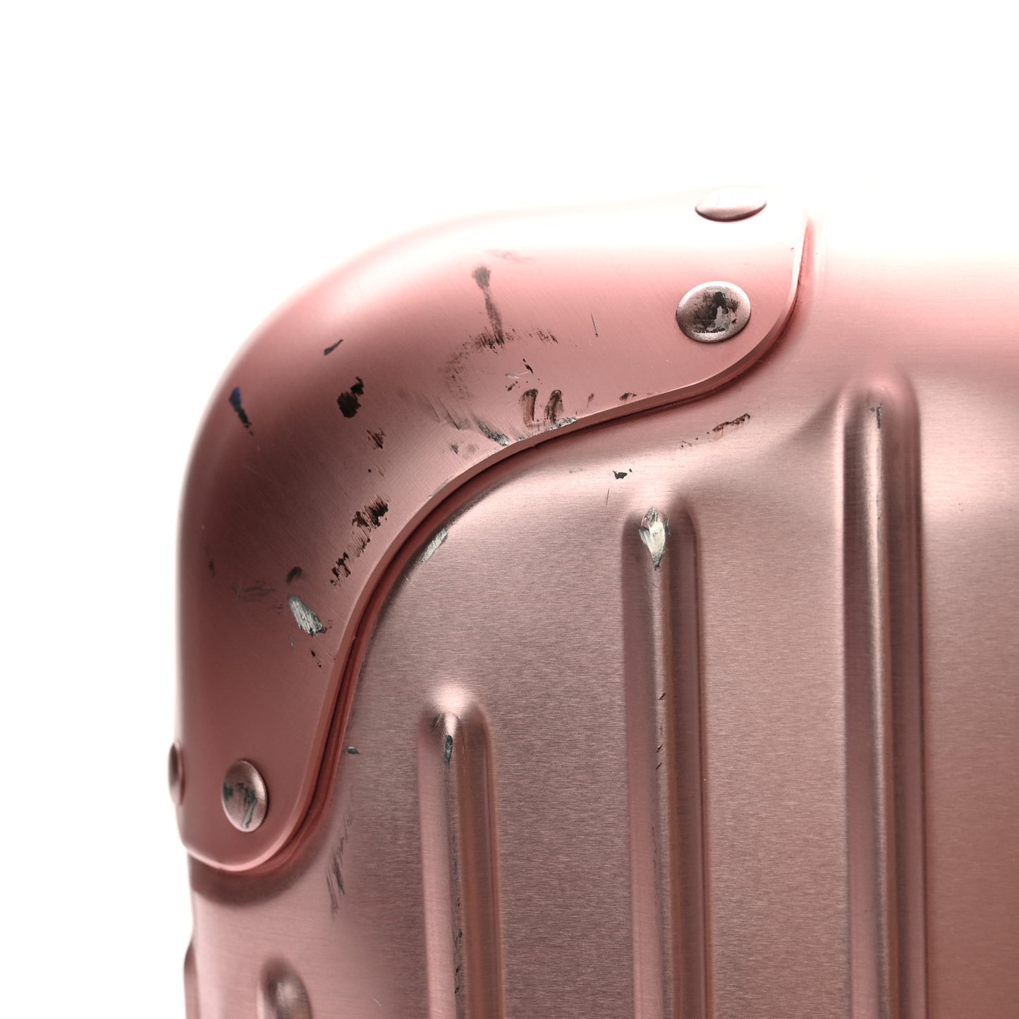 Aluminum Original Check-In M Quartz Pink