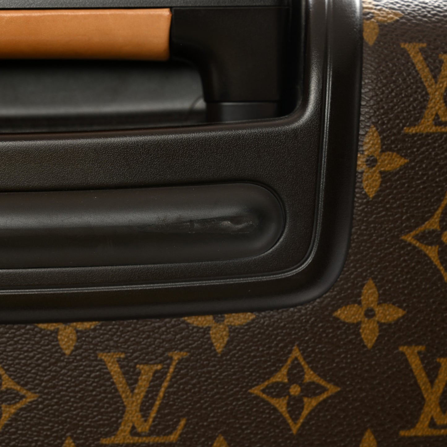 Monogram Pegase 70