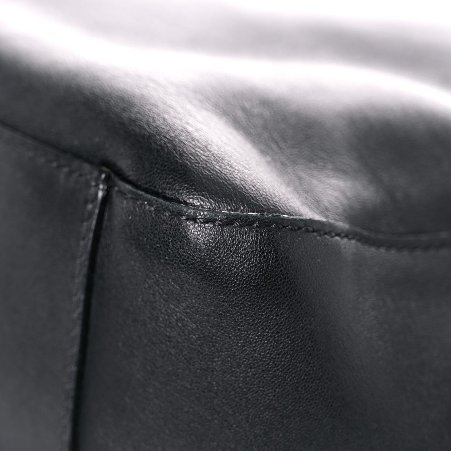 Medusa Hobo Black