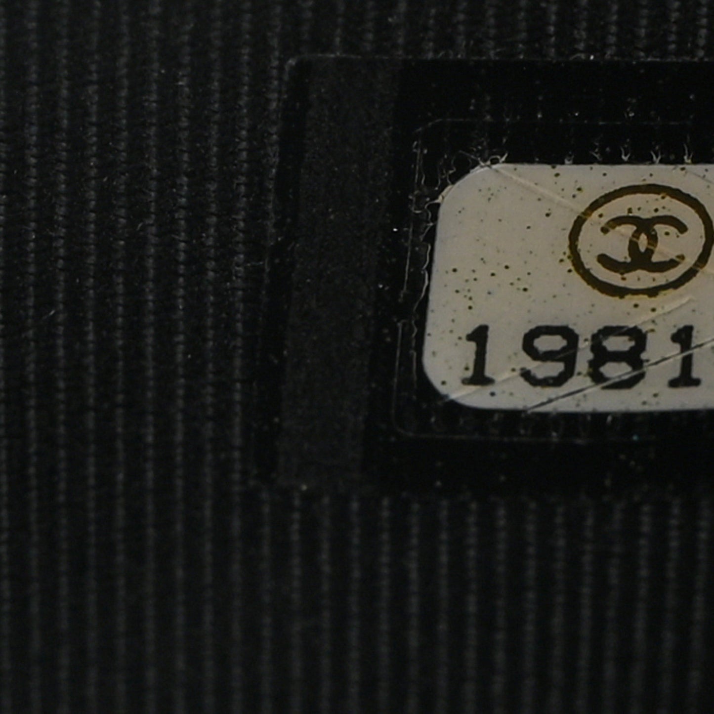 Lambskin Quilted Wallet On Chain WOC Black