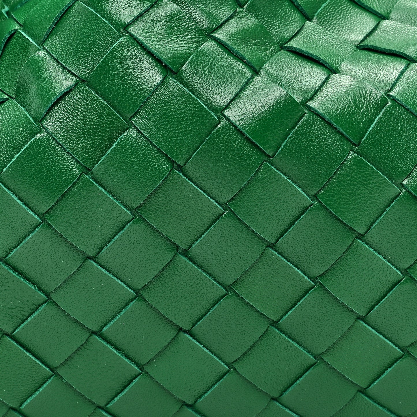 Nappa Maxi Intrecciato The Pouch Oversized Clutch Racing Green