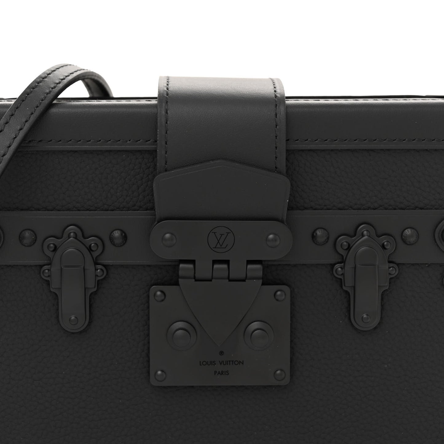 Calfskin Petite Malle Black