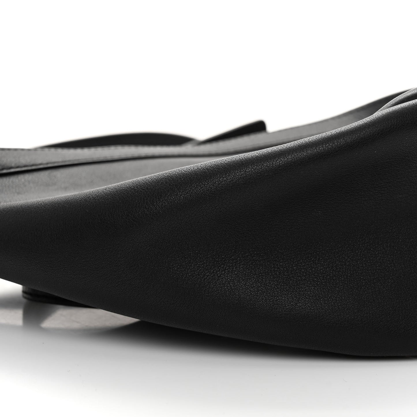 Smooth Calfskin Small Slouchy Banana Bag Black