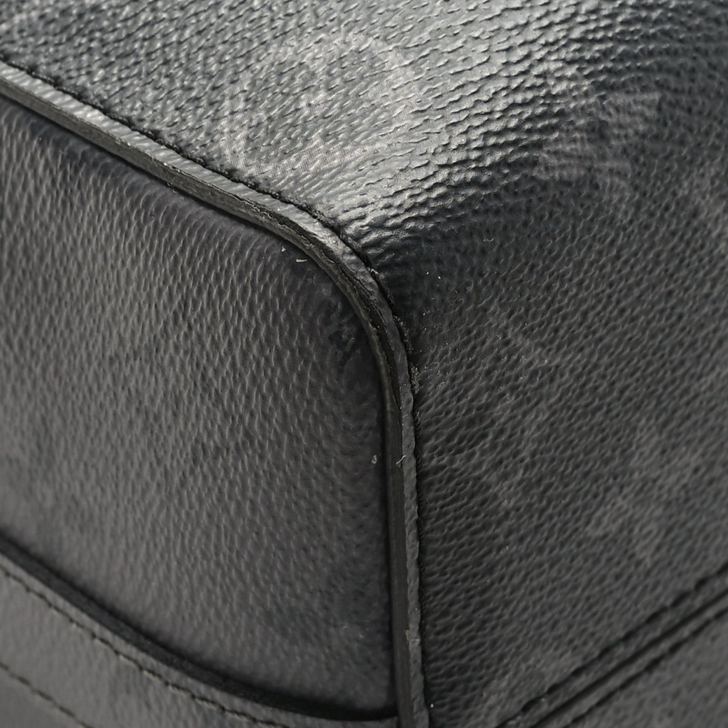 Louis Vuitton Reverse Monogram Eclipse City Keepall 7 of 10