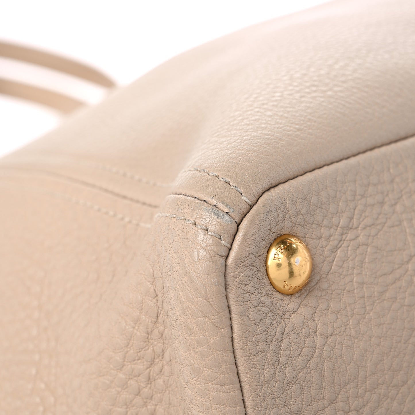 Vitello Daino Shoulder Bag Sabbia