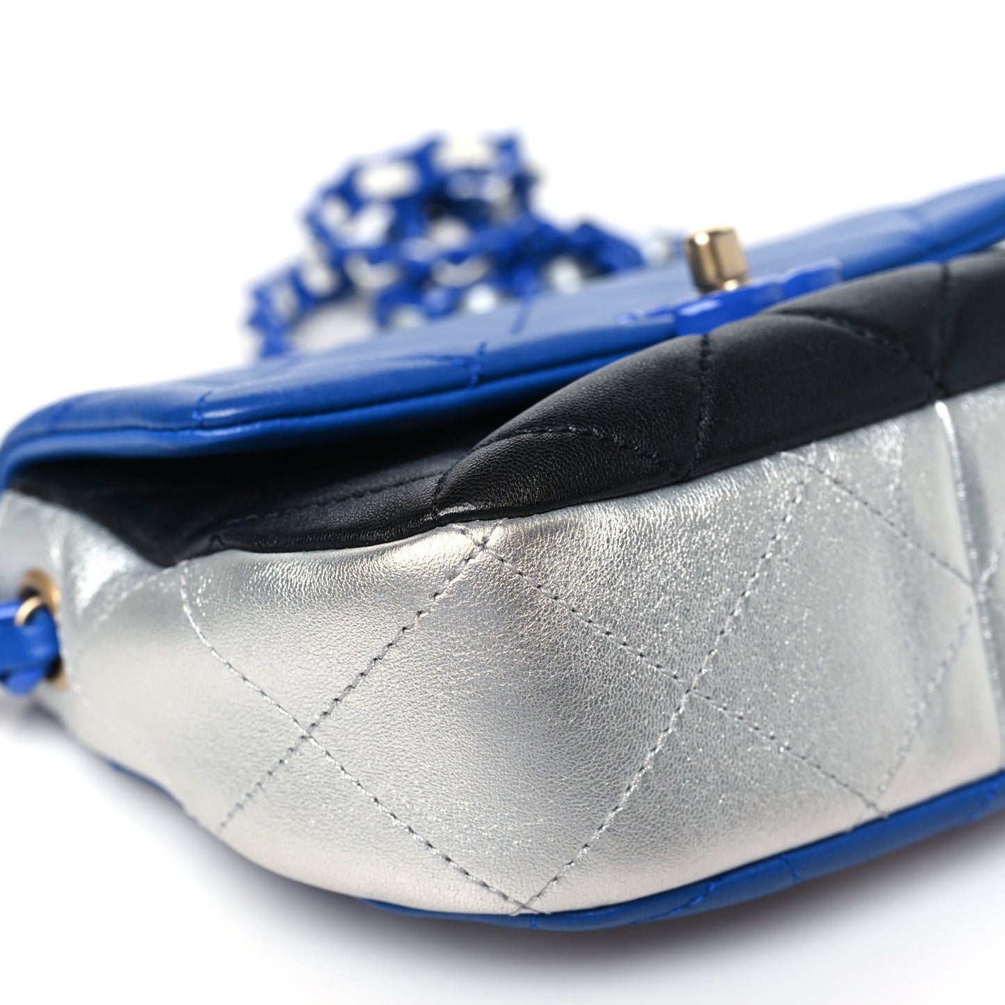 Lambskin Quilted Messenger Flap Blue Silver Black