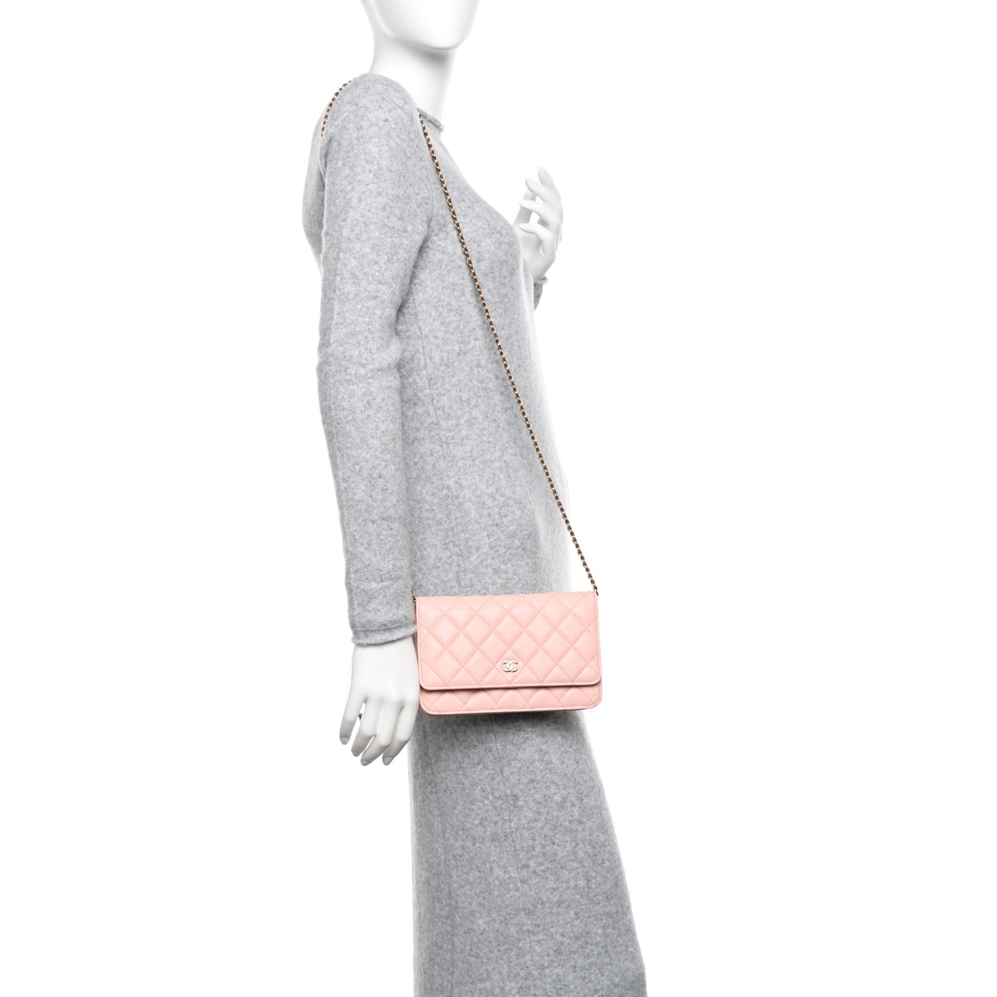 Caviar Quilted Wallet on Chain WOC Light Pink