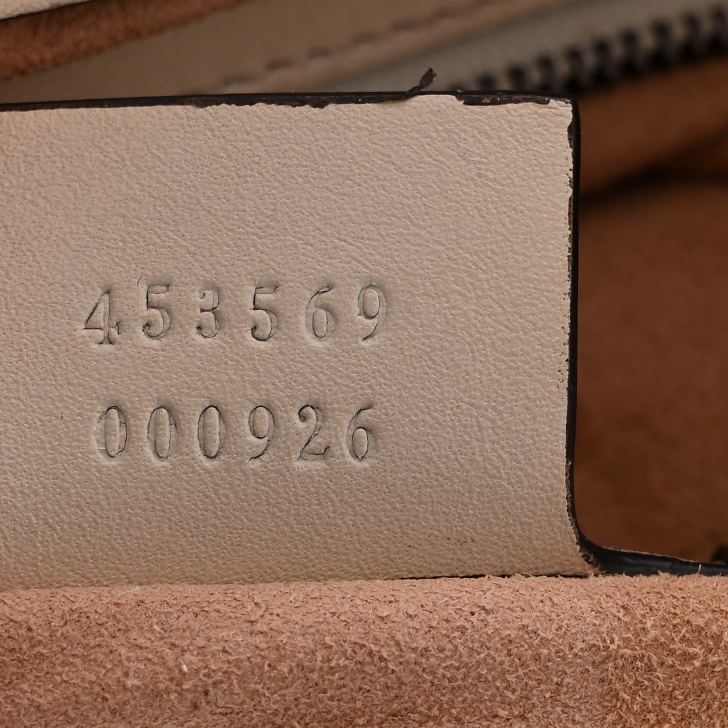 Calfskin Matelasse Medium GG Marmont Shoulder Tote Bag White