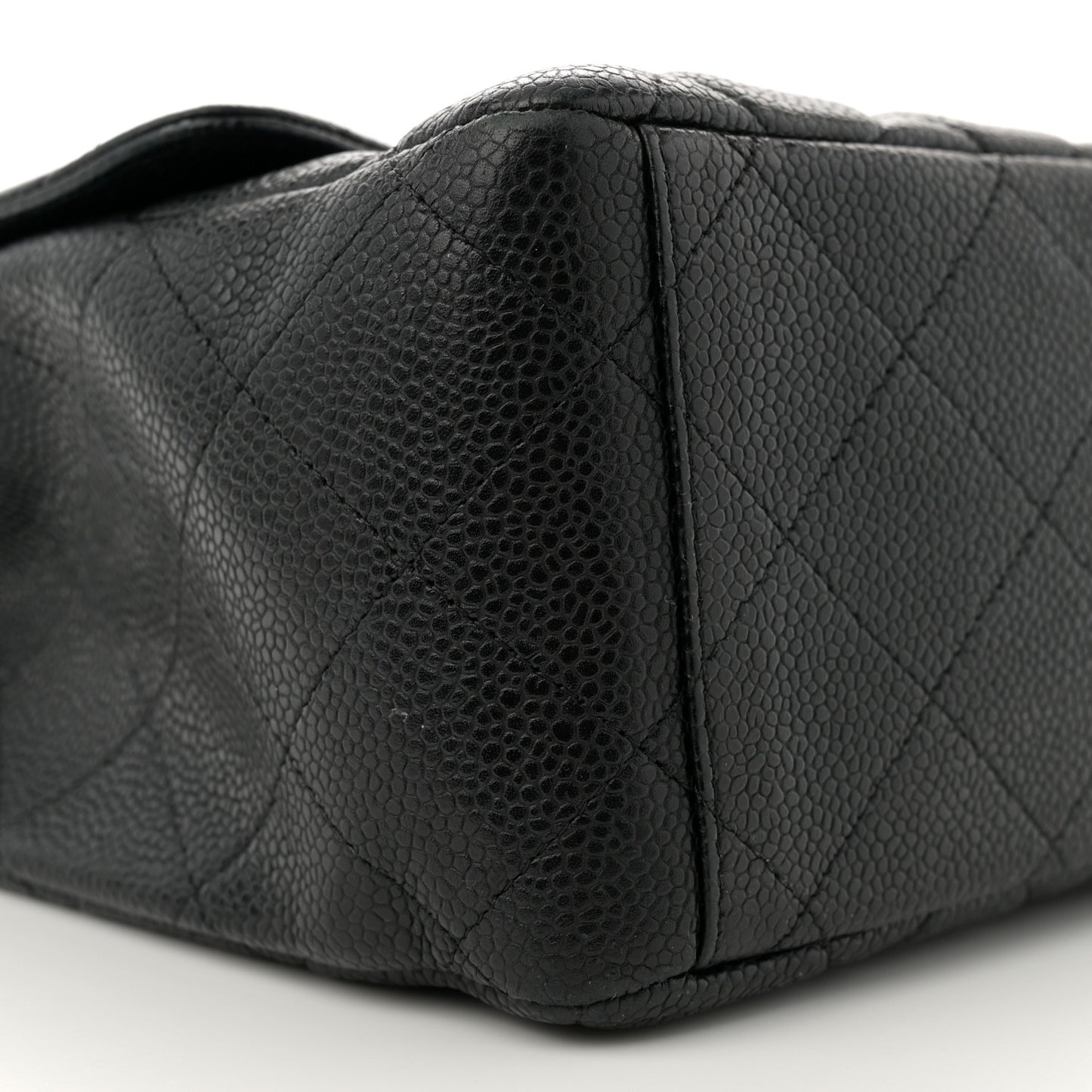 Caviar Quilted Maxi Single Flap Black