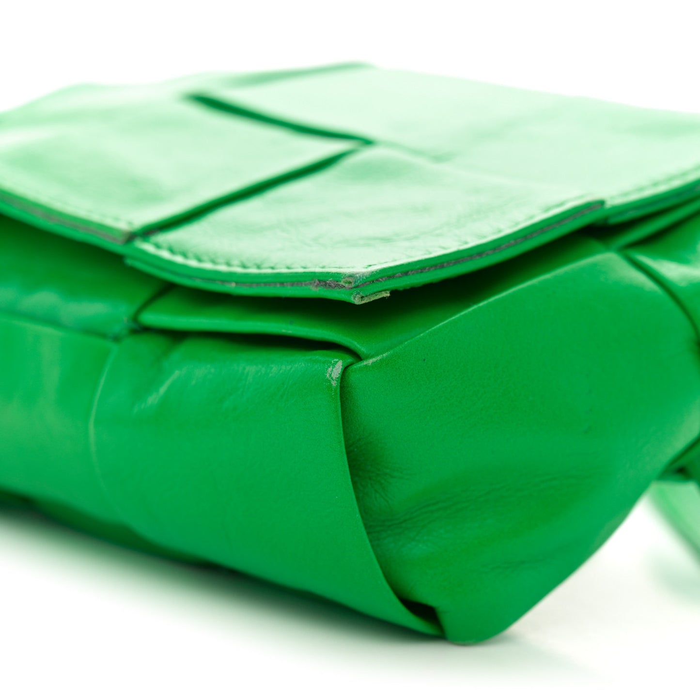 Paper Calfskin Intreccio Cassette Belt Bag Parakeet