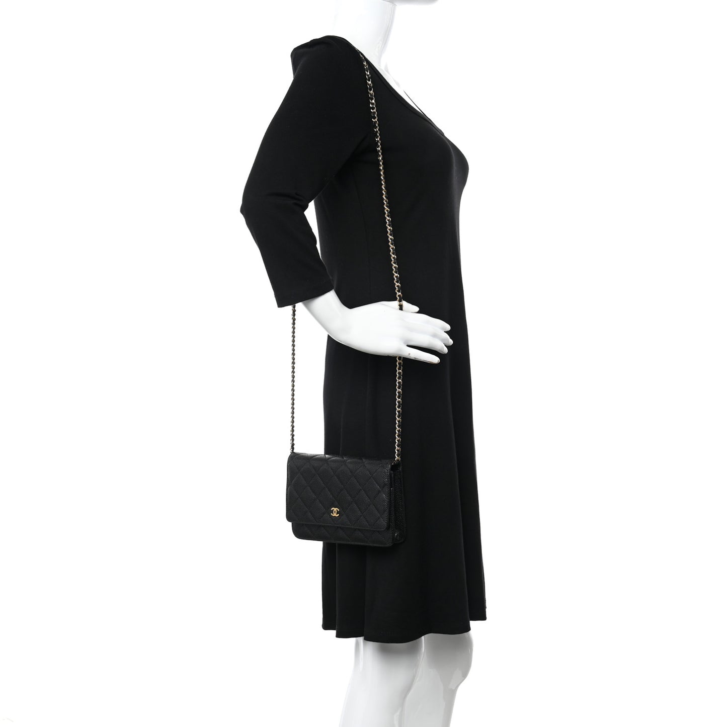 Caviar Quilted Wallet on Chain WOC Black