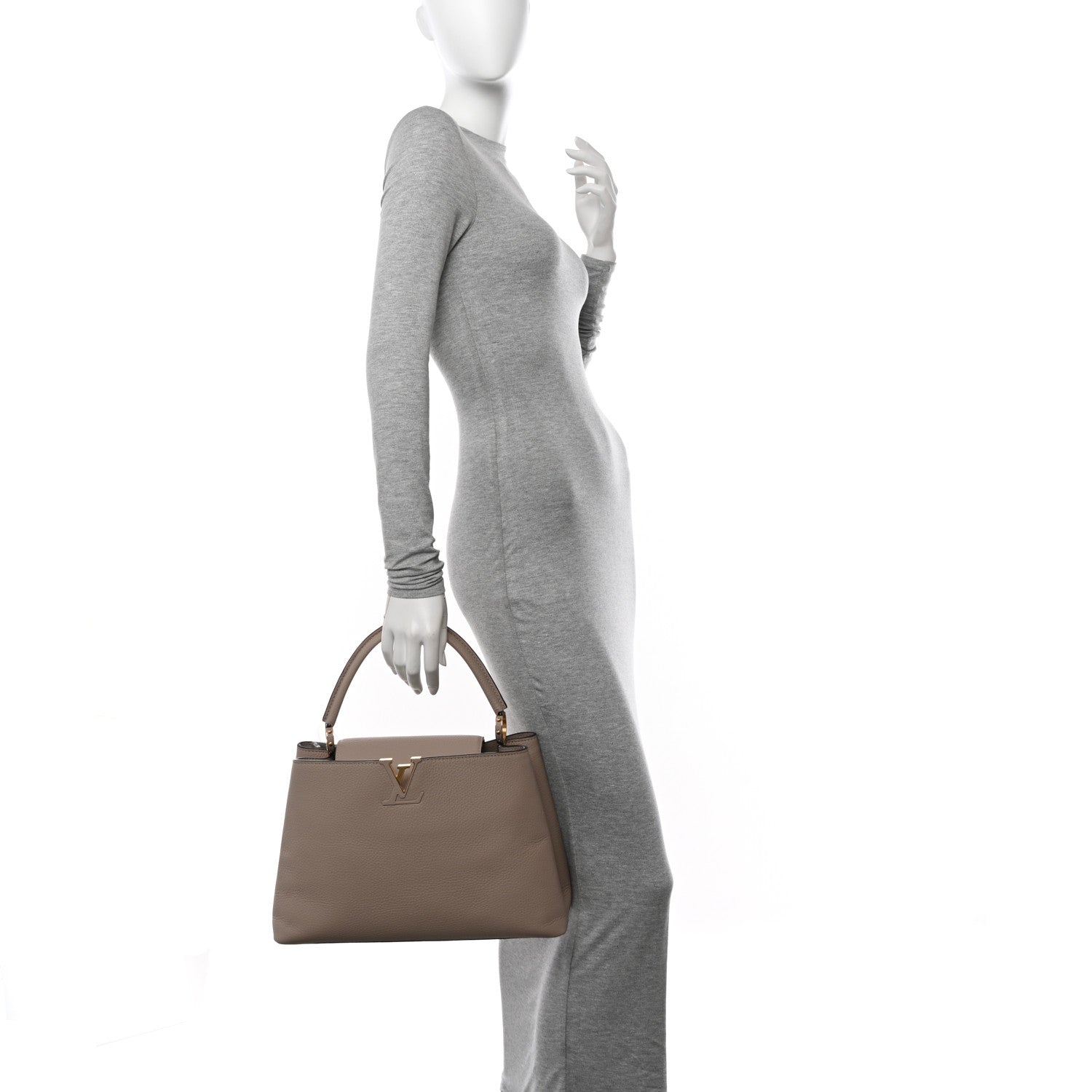 Louis Vuitton Taurillon Capucines MM Galet 2 of 11