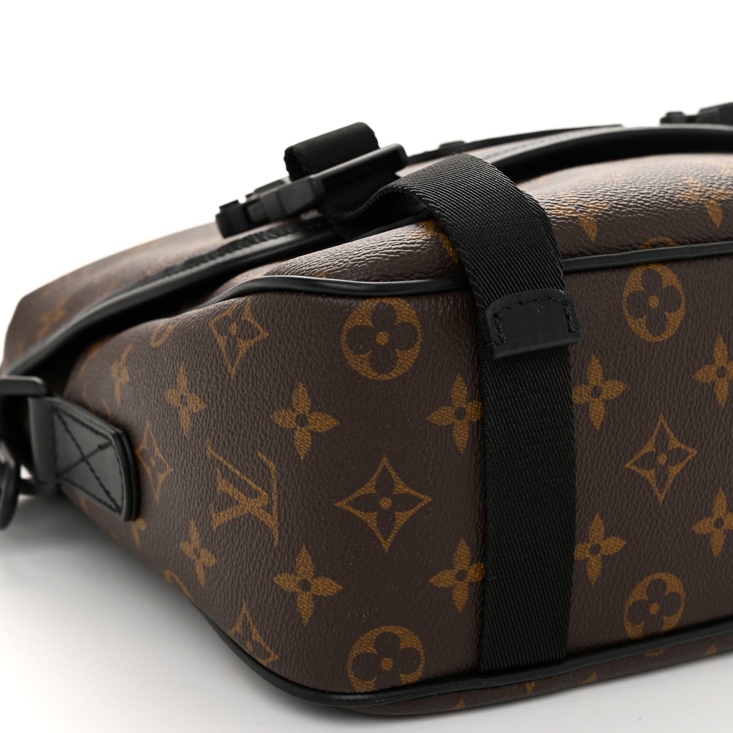 Monogram Macassar LV Trail Messenger