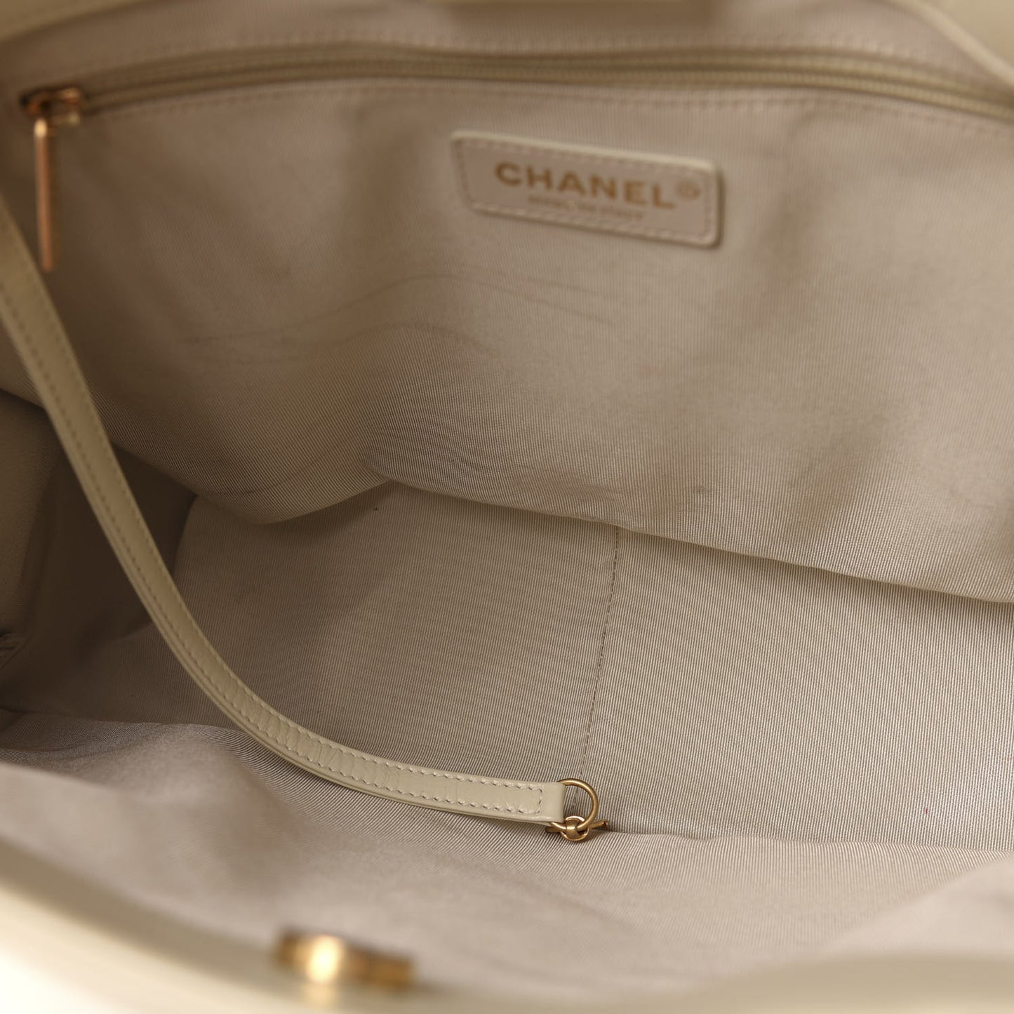 Glazed Aged Calfskin CC Tote White