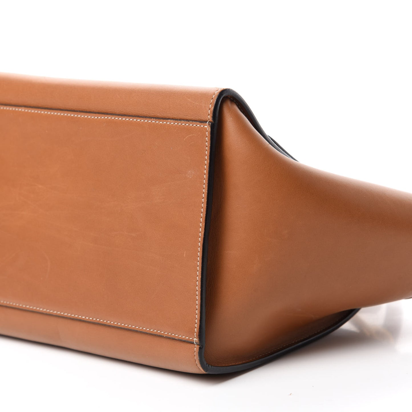Vegetable Calfskin Small Trapeze Tan