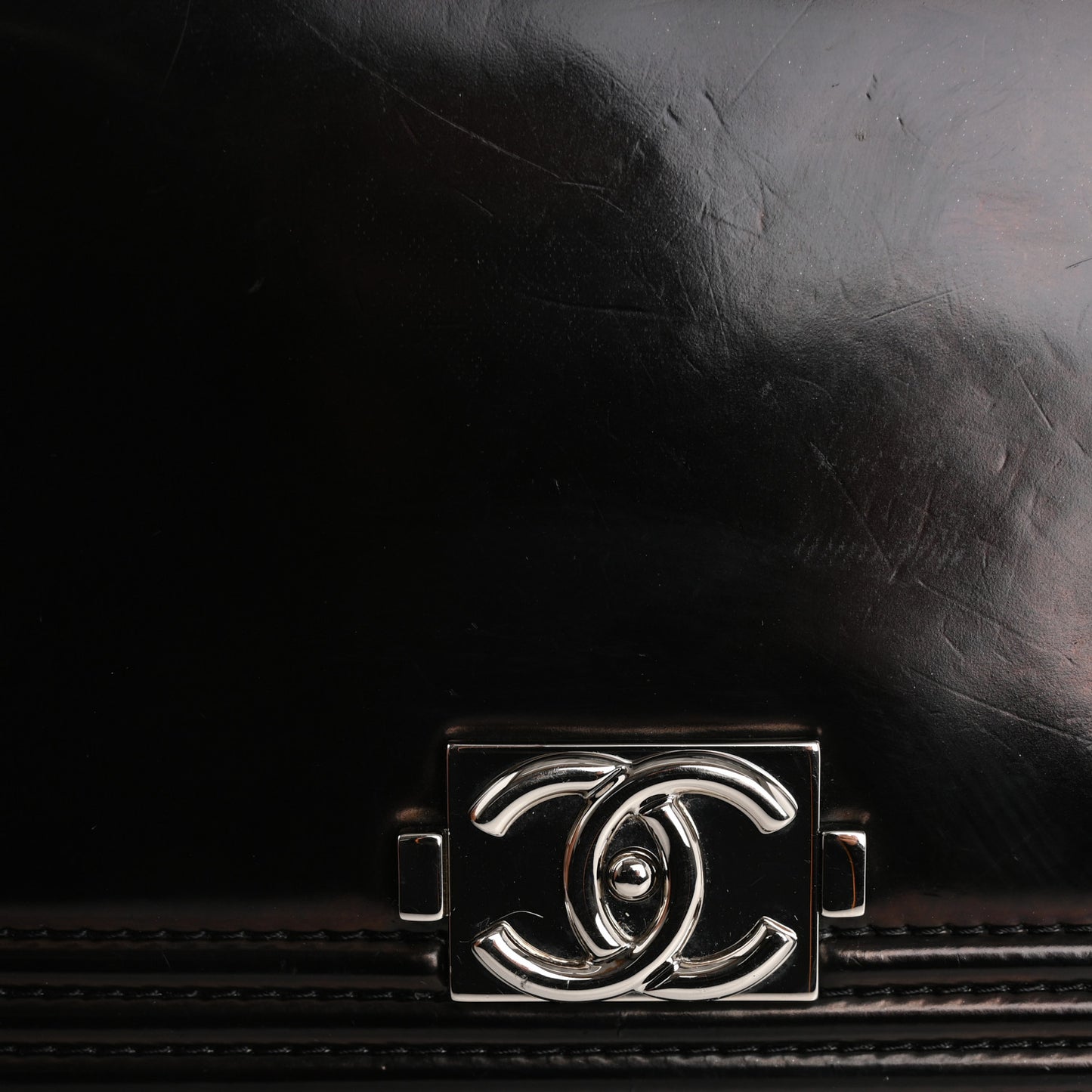 Glazed Calfskin Boy Yen Wallet Black