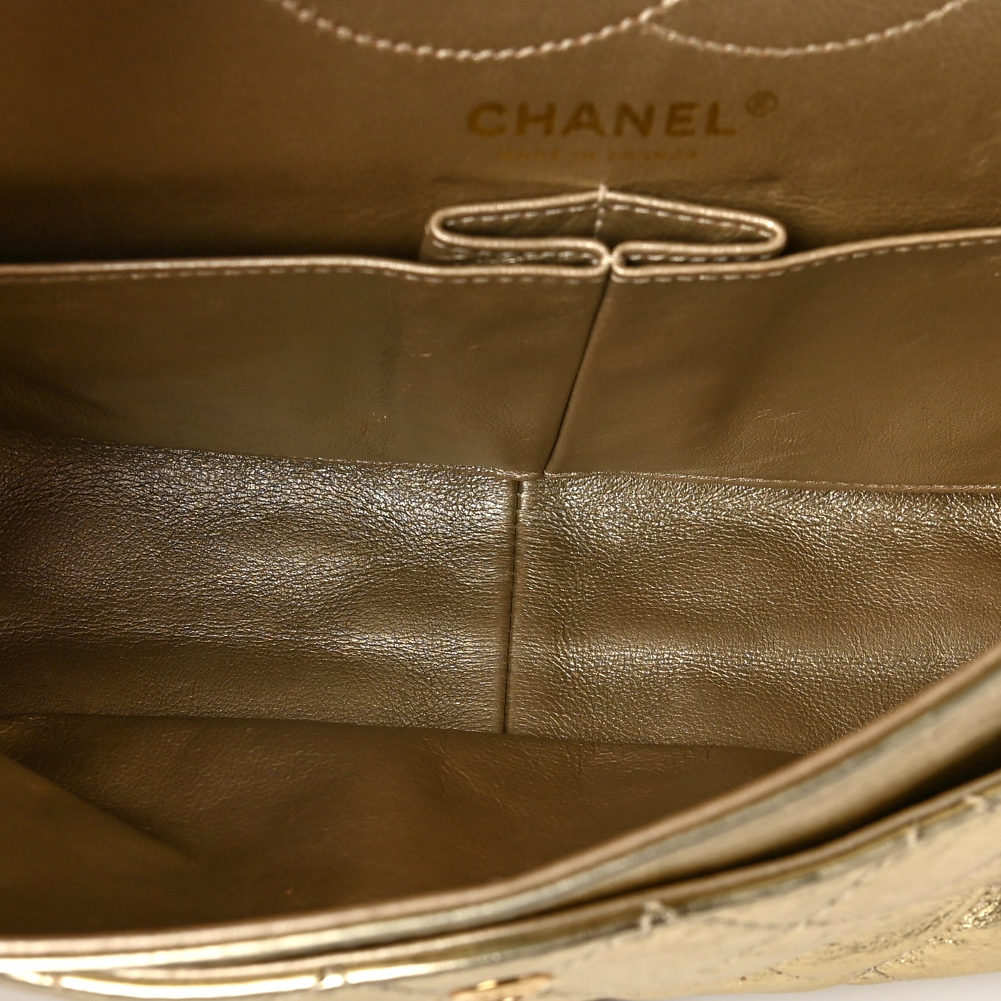 Metallic Aged Calfskin Quilted 2.55 Reissue 226 Flap Gold