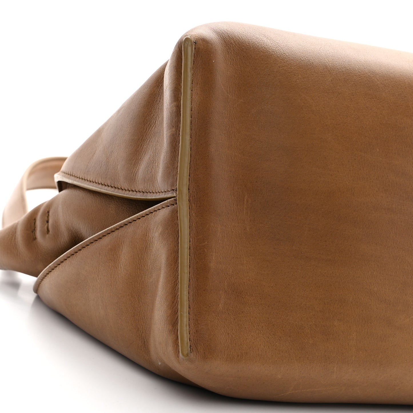 Saddle Calfskin Sienna Shoulder Bag Camel
