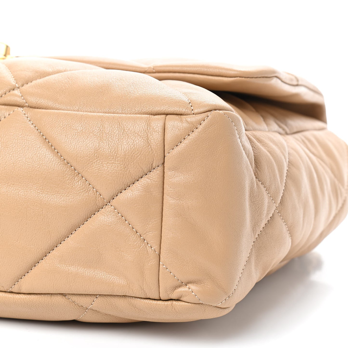 Lambskin Quilted Maxi Chanel 19 Flap Beige