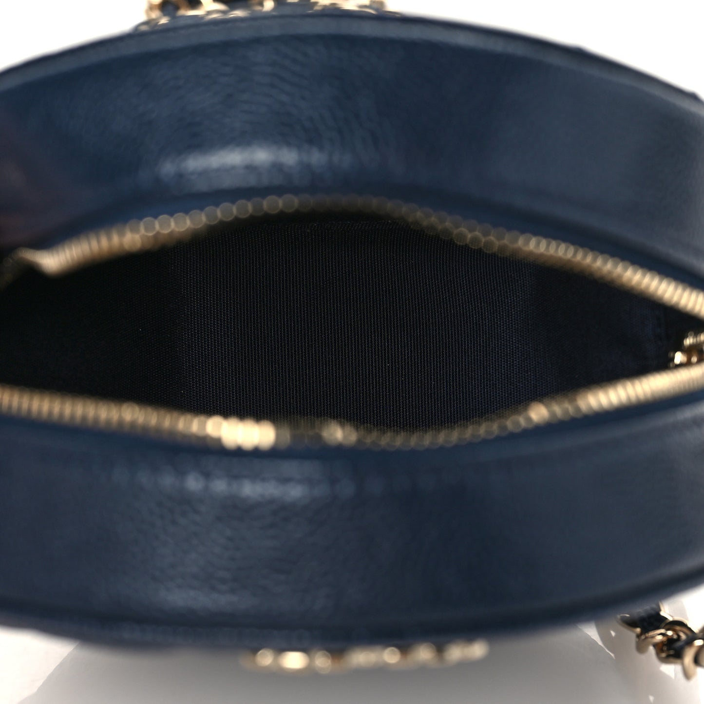 Caviar Quilted Gripoix CC Round Clutch With Chain Navy