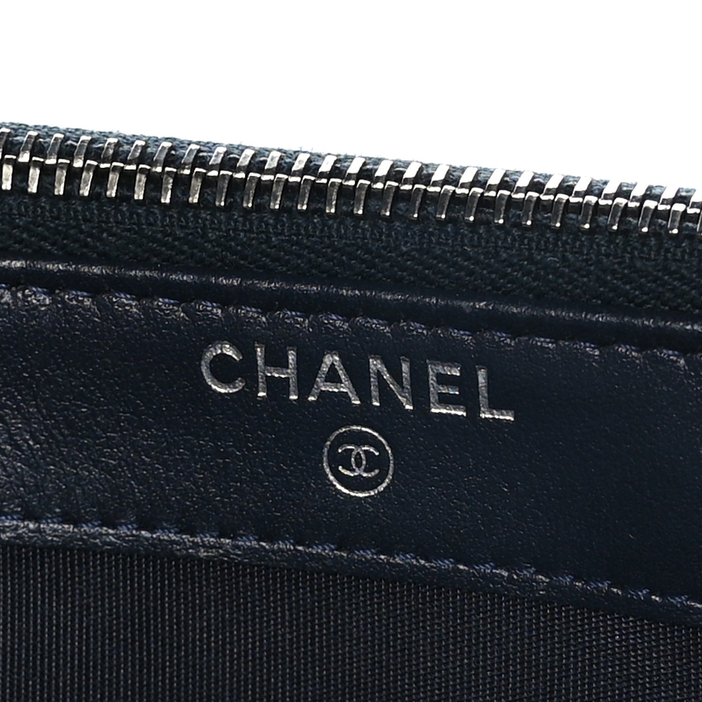 Calfskin Chevron Quilted Tassel Clutch With Chain Navy